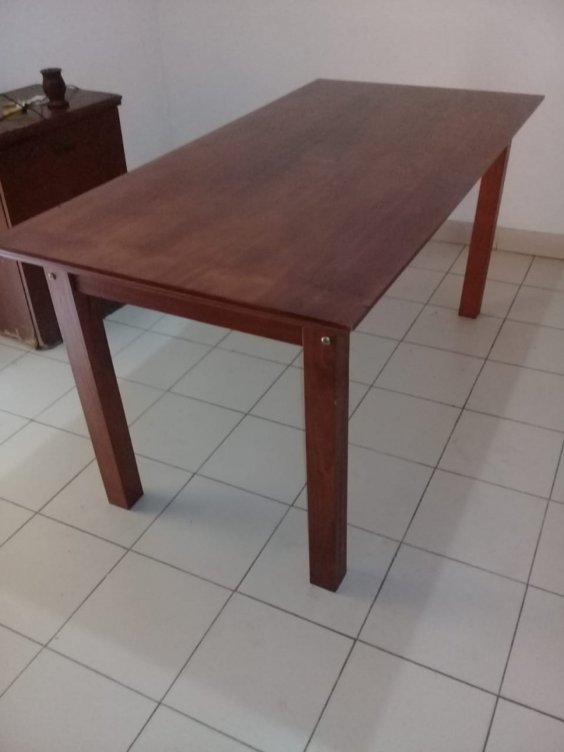 MESA COMEDOR RECTANGULAR MADERA PARAISO