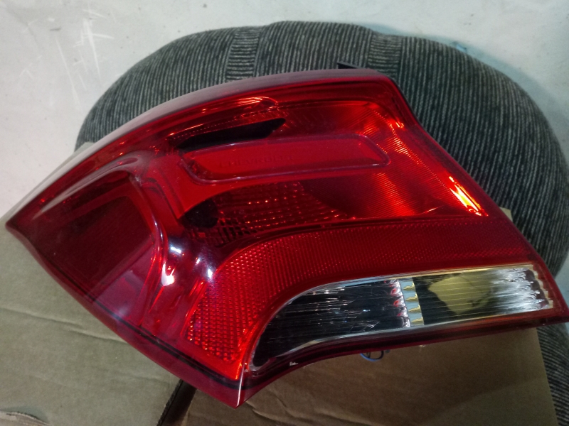 Faro trasero Chevrolet Prisma