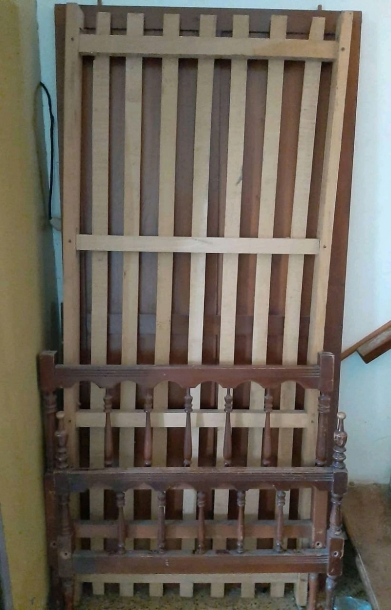 Liquido cama de madera 1 plaza